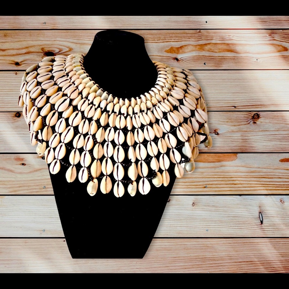 Traditional necklace